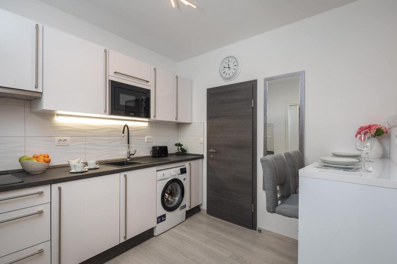 Luxury Studios & Rooms Seven Σπλιτ Εξωτερικό φωτογραφία
