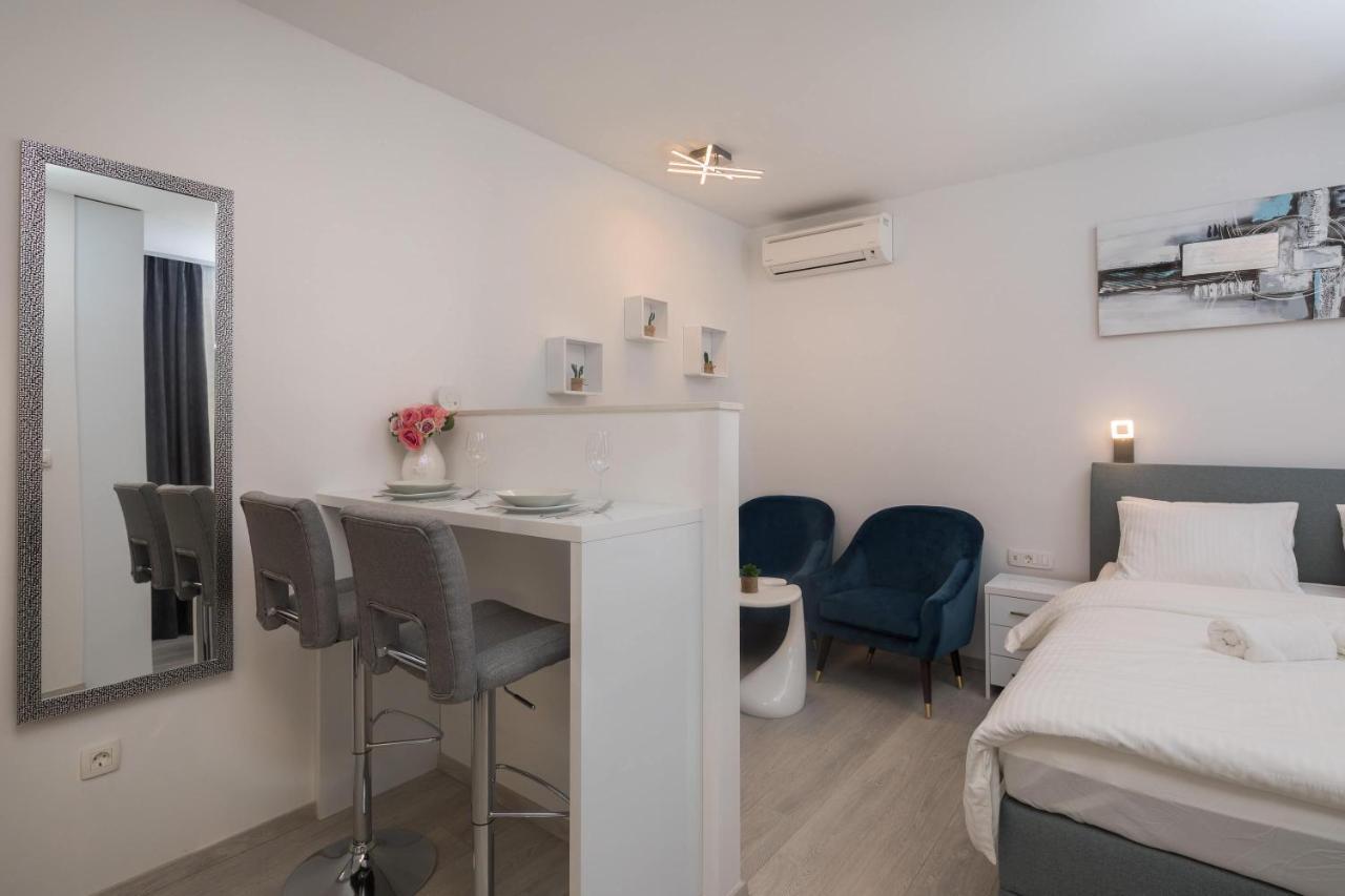 Luxury Studios & Rooms Seven Σπλιτ Εξωτερικό φωτογραφία